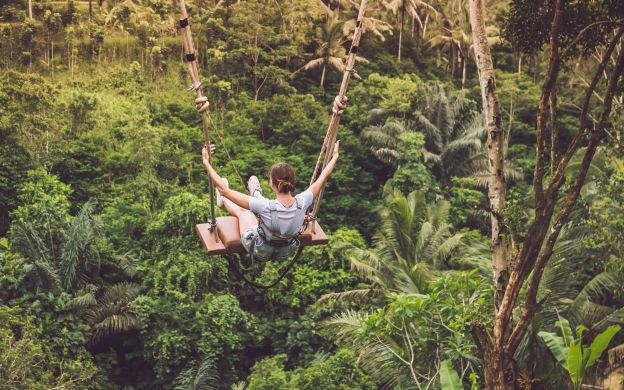 Ubudian Utopia: Tour du lịch Ubud tuyệt vời nhất cùng cảm giác mạnh khi đu dây trong rừng